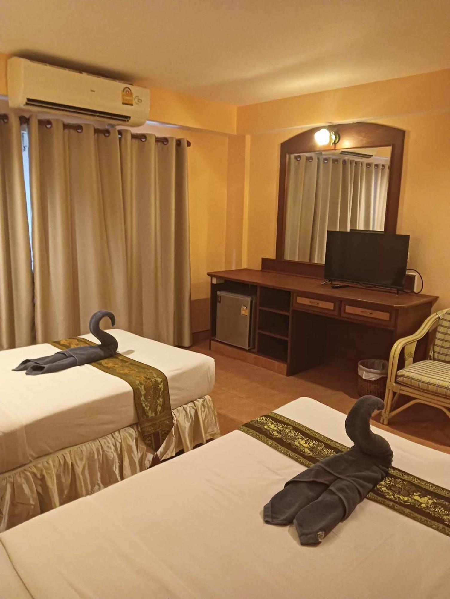 Nid Huahin Hotel Exterior photo
