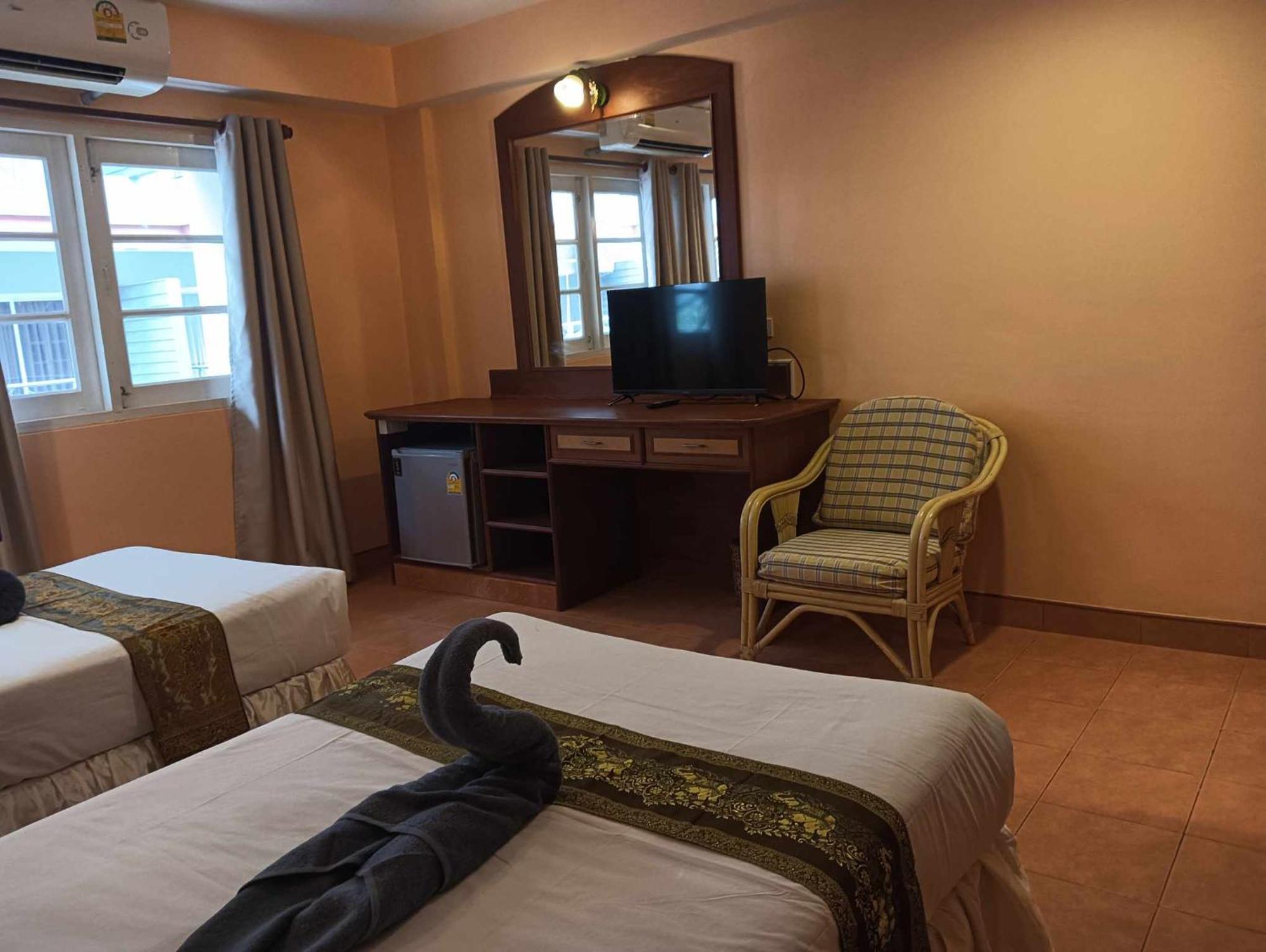 Nid Huahin Hotel Exterior photo
